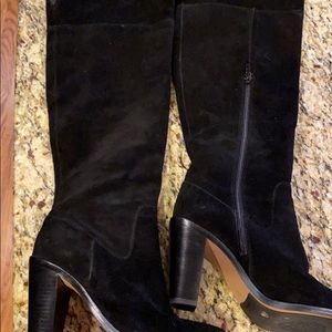 Vince Camuto Black suede boots Sz 7.5